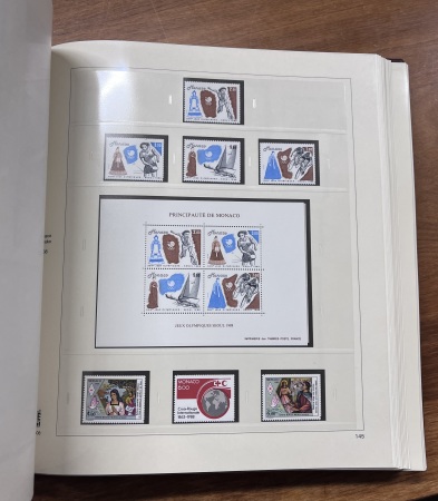 1931-2005, Collections de timbres neufs de SPM 1986-2005, Andorre