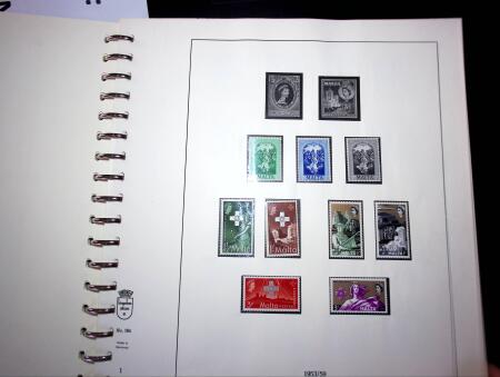 1937-2005, Chiefl mint collection of Malta in two albums