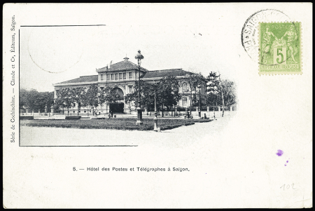 N°102 OBL CAD partiel "Saïgon - Cochinchine Paquebot" (1903) répété TB au verso d'une carte postale représentant l'Hôtel des Postes de Saïgon (Salles n°2010)