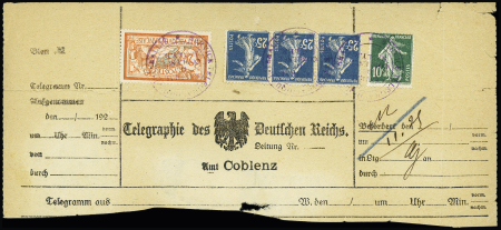 N°145 + 140, bande de 3 + 159 OBL cachet violet "Service télégraphique interallié central de Coblence HCITR" sur grand fragment de télégramme allemand. TB