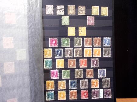 1852-1970, Mint & used collection in three stockbbooks,