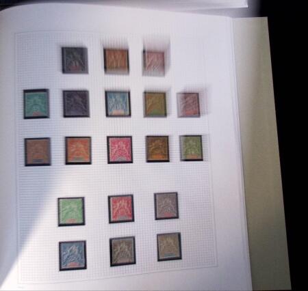 1892 Collection en album de séries Groupes neuves