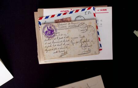 1878-1958 Lot de 57 cartes et lettres cachets militaires : Algérie, Indochine, Corée et divers camps (La Courtine, Bitche...), B/TB