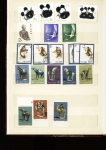 1960-1980, Un classeur de timbres neufs sans charnière.