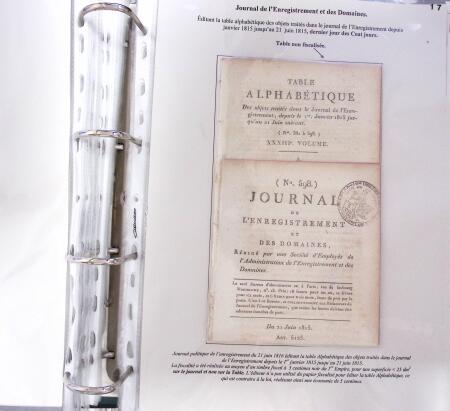 1828-1878, Collection sur la Taxation des imprimés sur +100 pages d'exposition, (la collection a été remaniée plusieurs fois et des pages changées), très bien expliquées, à