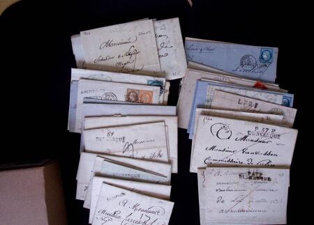 39 plis de Dunkerque dont 3 MP "Dunkerque" (1766 - 1733 - 1790) et lettres affranchies dont n°14 OBL GC 1364 + T15 Dunkerque (1863à. Bon ensemble. TB