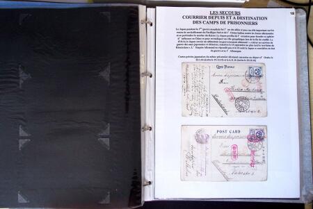 Album vert foncé : la guerre 1914 - 1918 contenant une médaille militaire, 21 CP patriotiques, 17 vignettes livret d'infirmière de l'hopital auxiliaire 101 de Troyes, 3 boutons militaires, 2 rares cartes postales de f