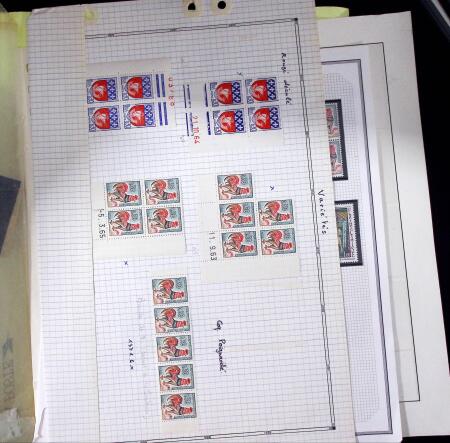 1900-1993, Ensemble de timbres neufs de France, concentré