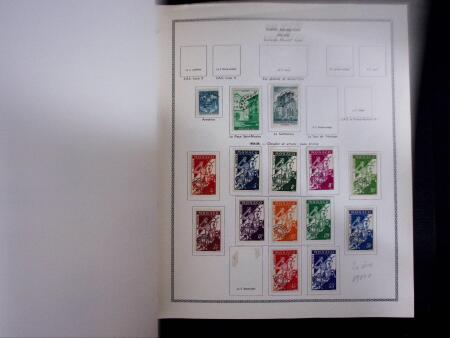 1849-1980 Ensemble de neufs et d'oblitérés en quatre