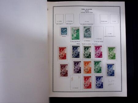 1849-1980 Ensemble de neufs et d'oblitérés en quatre