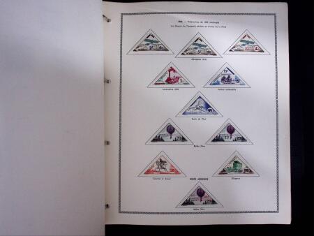 1849-1980 Ensemble de neufs et d'oblitérés en quatre