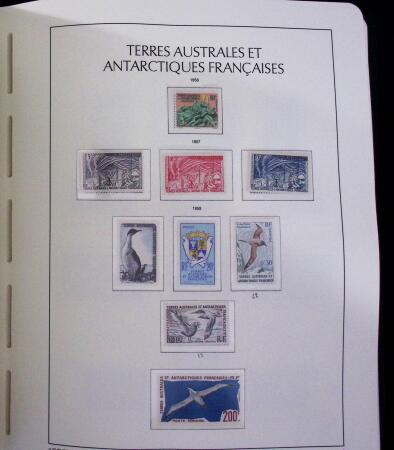 1948-2013, Collection de timbres neufs des TAAF apparemment
