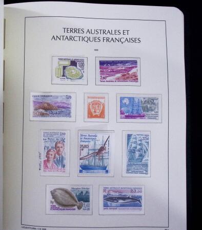 1948-2013, Collection de timbres neufs des TAAF apparemment