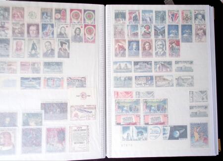 1939-2009, début de collection de timbres de France