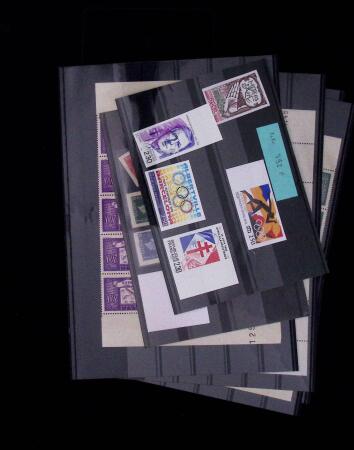 1880-2005 lot de timbres intéressants comme 10 carnets