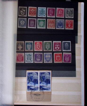 1855- 1940 Sélection de bonnes valeurs sur plaquettes