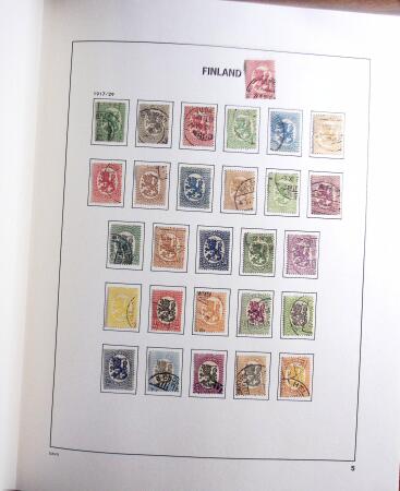 1856-2000, Chiefly mint collection of Finland and two
