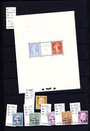 1849-1950, 2 Albums de France, avec N° 2, 6, 33 signé