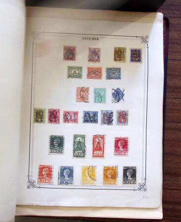 1849-1960, 2 Classeurs + 1 pochette du monde entier,
