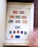 1849-1960, 2 Classeurs + 1 pochette du monde entier,