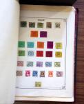 1849-1960, 2 Classeurs + 1 pochette du monde entier,