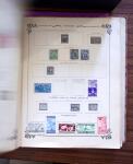 1849-1960, 2 Classeurs + 1 pochette du monde entier,