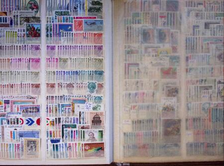 1852-1970, Mint and used selection of Italy in two stockbooks,