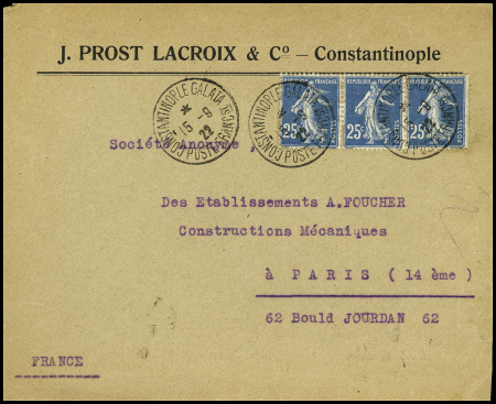 N°140, bande de 3, OBL CAD "Constantinople Galata poste francse" (1922) sur lettre commerciale pour Paris. TB