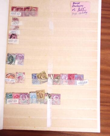1849-1980, Small all-world collection in 29 stockbooks,
