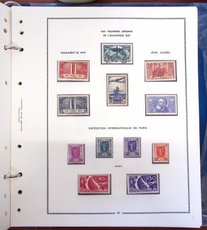 1849-2015, Collection très avancée en 15 albums dont