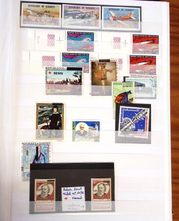 1970-2010, Jolie sélection de timbres neufs du monde,