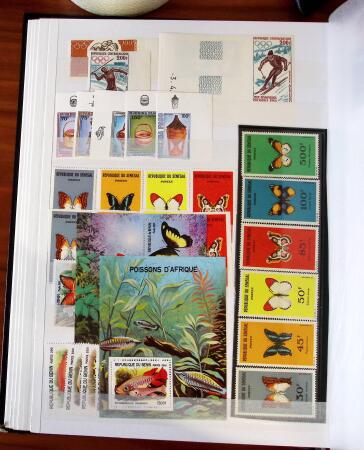 1970-2010, Jolie sélection de timbres neufs du monde,