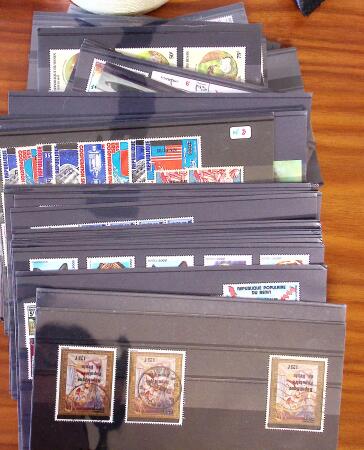 1970-2010, Jolie sélection de timbres neufs du monde,