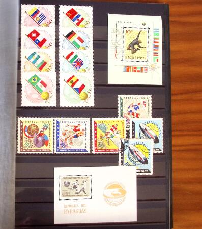 1934-2006, Solide collection sur le FOOTBALL en 12