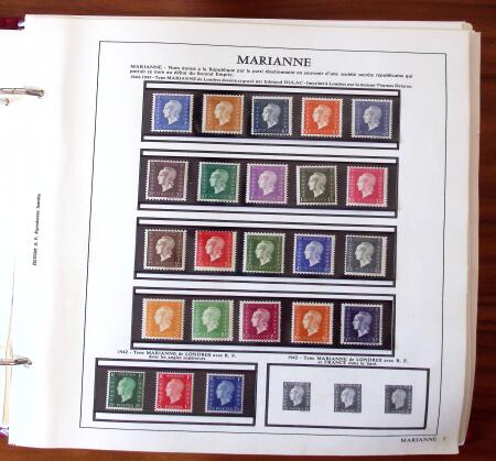 1849-2022, Collection de timbres de France en 11 albums