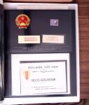 1900-1990, Accumulation de bons timbres, feuilles et