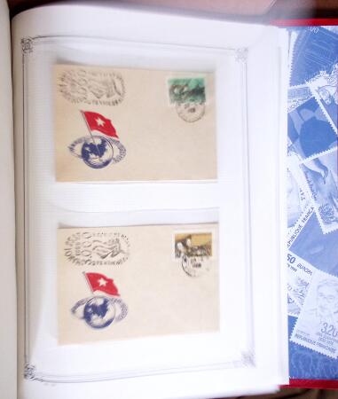 1900-1990, Accumulation de bons timbres, feuilles et