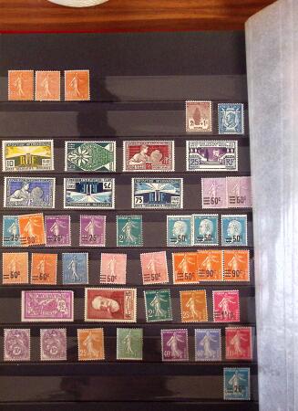 1900-1959, Intéressant ensemble surtout de timbres