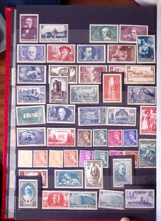 1900-1959, Intéressant ensemble surtout de timbres