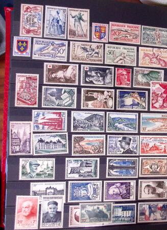 1900-1959, Intéressant ensemble surtout de timbres