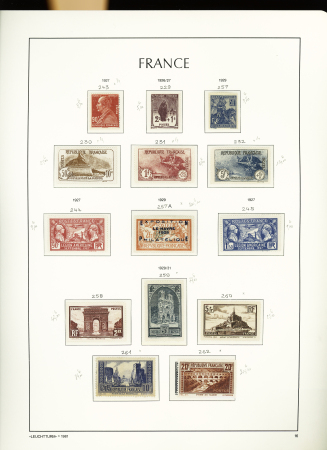 1900-1959, Collection de France en 3 classeurs, avec