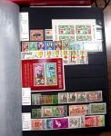 1920-1980, 2 Albums de timbres Croix-Rouge, avec colonies