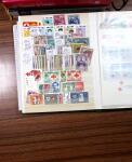 1920-1980, 2 Albums de timbres Croix-Rouge, avec colonies