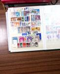 1920-1980, 2 Albums de timbres Croix-Rouge, avec colonies