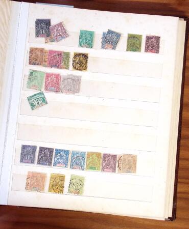1880-1940, Lot de colonies en deux classeurs, deux chemises