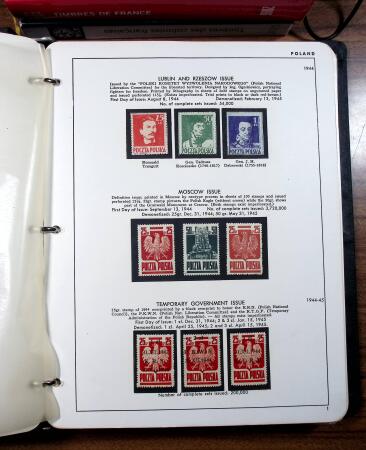 1945-1985, Mint collection of Poland in 8 albums/stockbooks