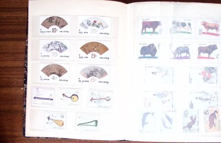 ca1970-99, Small group with some PRC and French booklets,