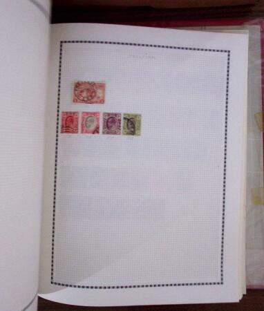 1860-1970, Small all-world estate in two albums, noted