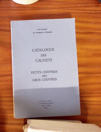 Petite BIBLIOTHEQUE dont les deux volumes de l'Encyclopédie