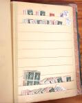 Ancien stock marchand avec surtout millésimes, carnets,